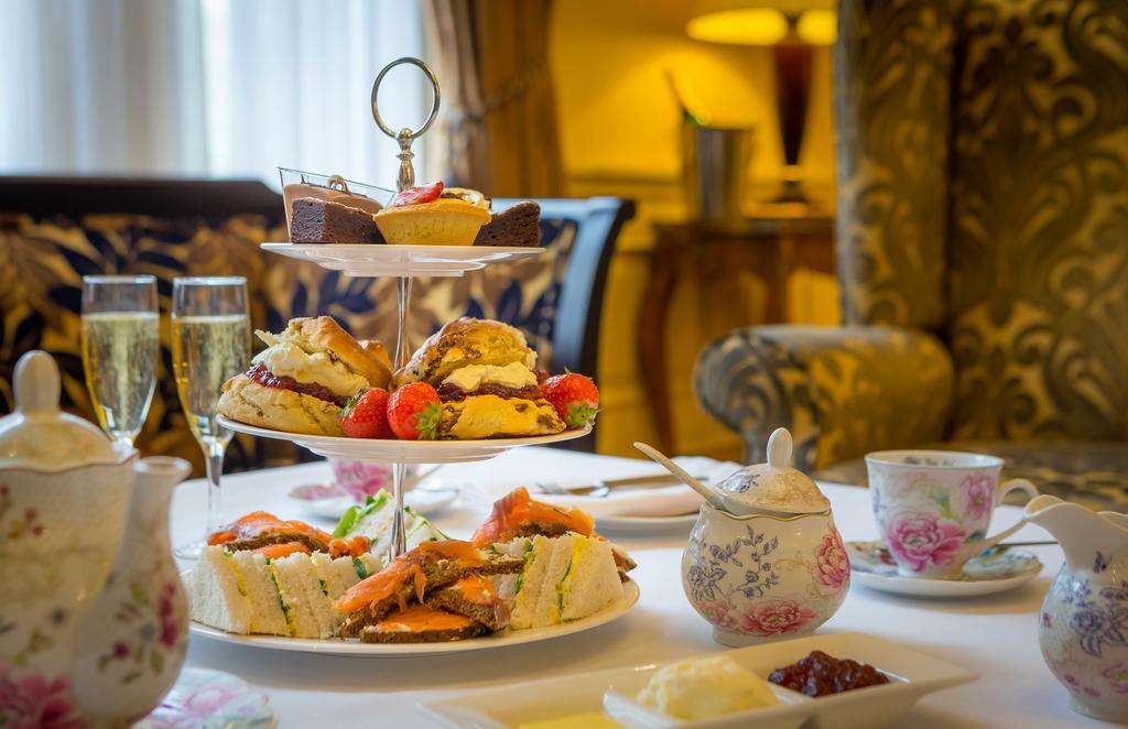 Clyde Court Hotel 더블린 외부 사진