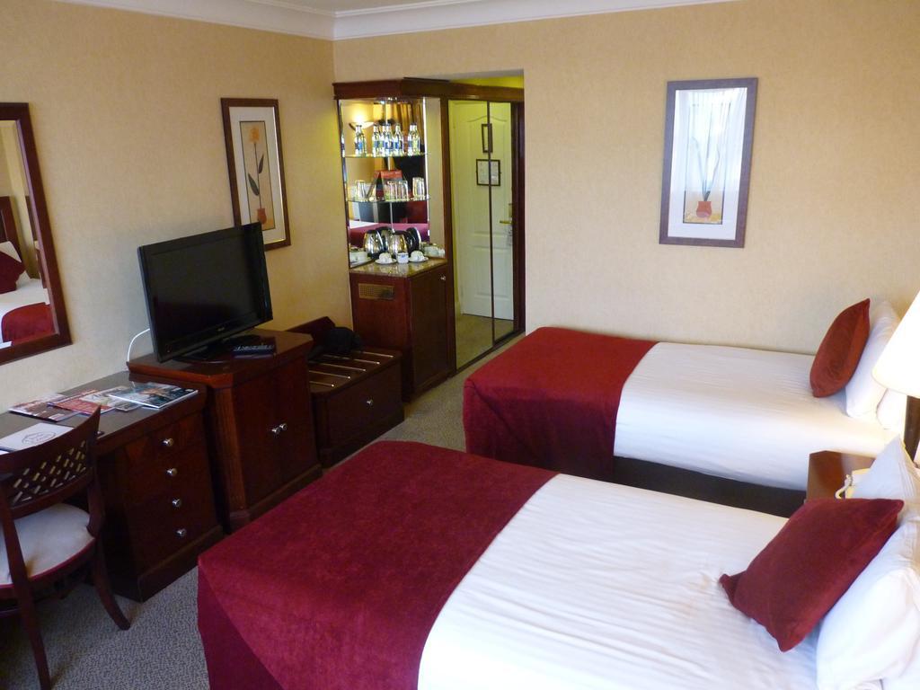 Clyde Court Hotel 더블린 객실 사진