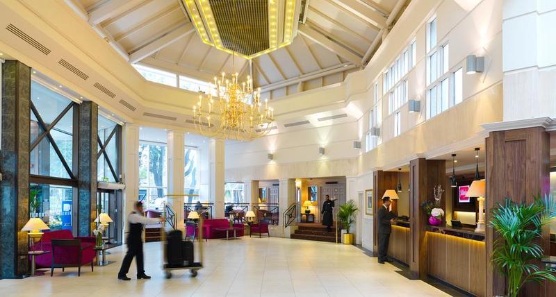 Clyde Court Hotel 더블린 외부 사진