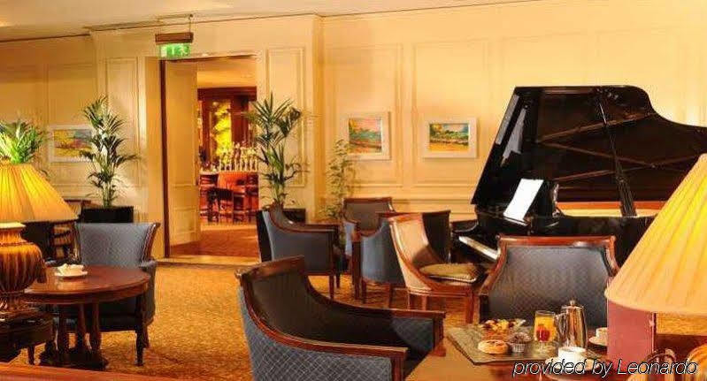 Clyde Court Hotel 더블린 외부 사진