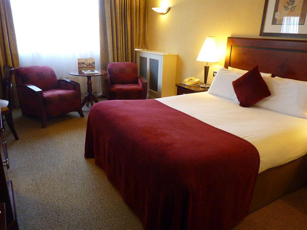Clyde Court Hotel 더블린 외부 사진